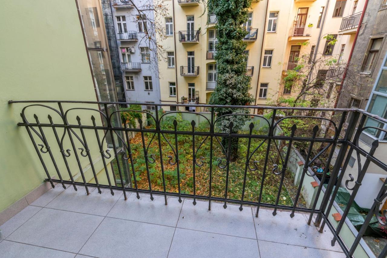 Janackovo Nabrezi 19 - Riverside Residence Prag Dış mekan fotoğraf